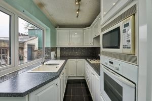 Photo 15- click for photo gallery